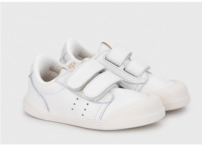 deportivas blancas para niños