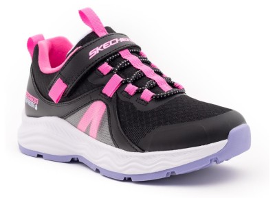 deportiva negra y rosa