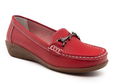 mocasin rojo de mujer